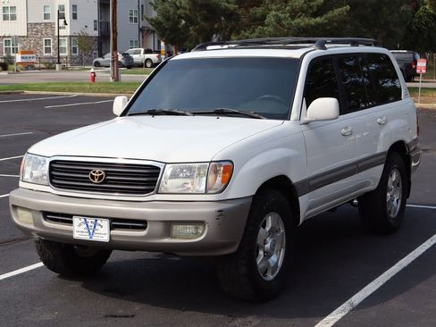 Used 2000 Toyota Land Cruiser image 11