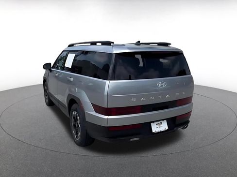 Used 2025 Hyundai Santa Fe SEL AWD/4WD image 11