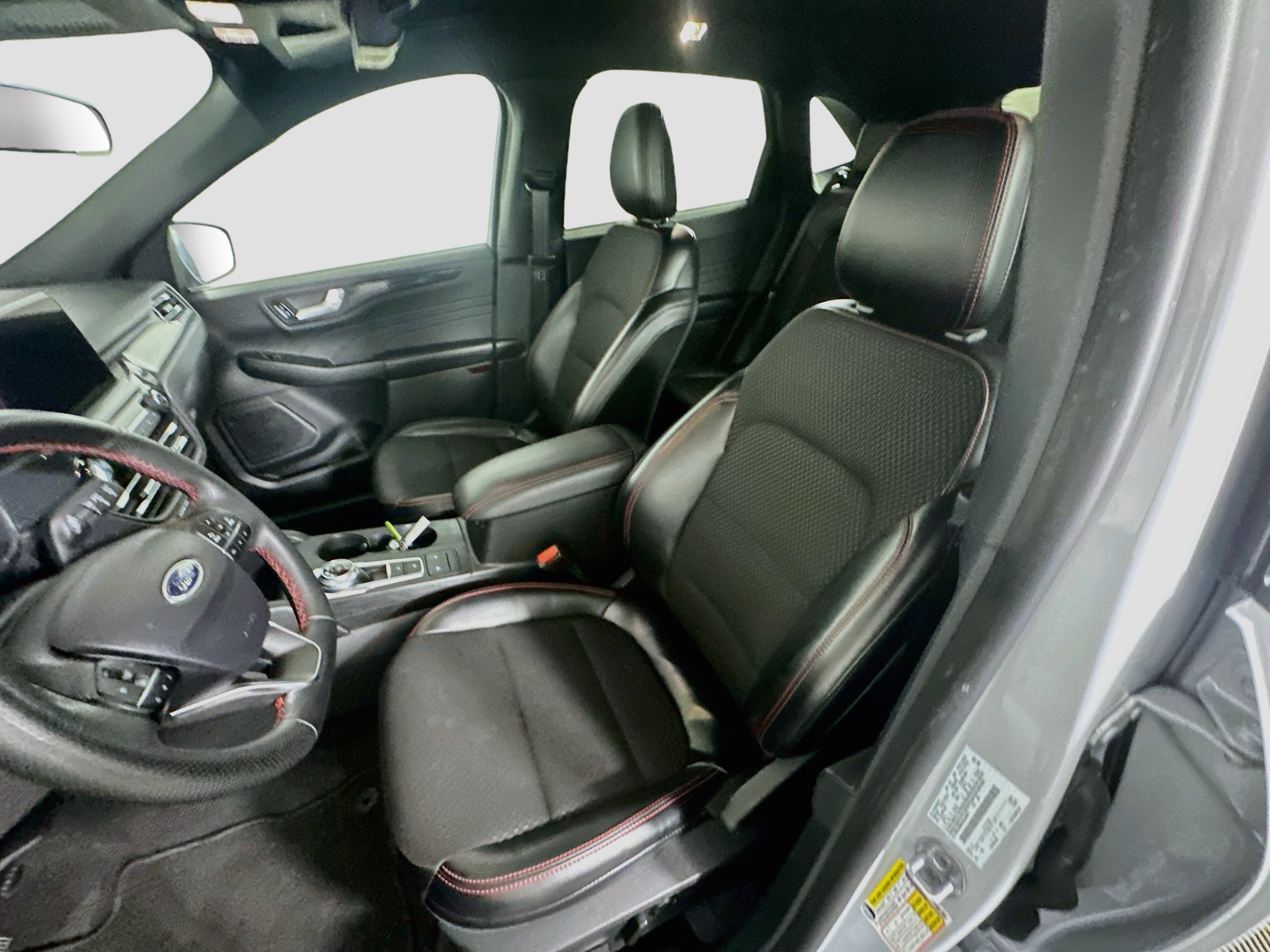 Used 2025 Ford Escape ST-Line FWD image 13