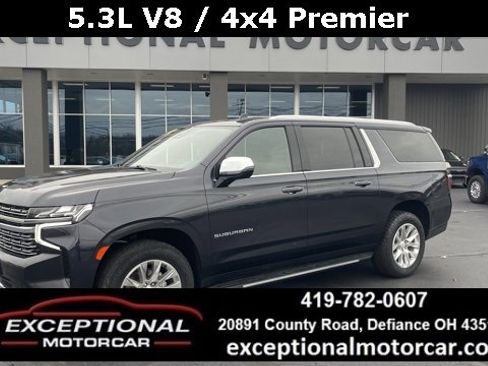 Used 2023 Chevrolet Suburban Premier image 1