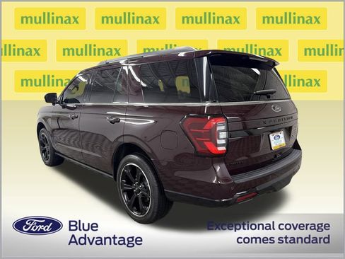 Certified 2023 Ford Expedition Limited image 11
