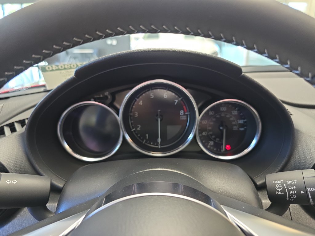 New 2026 MAZDA MX-5 Miata Club w/ Interior Package RWD image 21