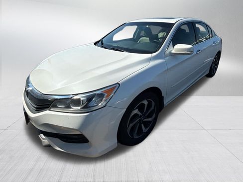 Used 2016 Honda Accord EX-L image 3