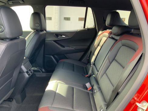 New 2026 Chevrolet Equinox RS w/ Convenience Package III image 11