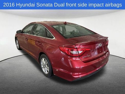 Used 2016 Hyundai Sonata SE image 14