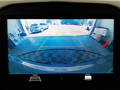 Used 2021 Chevrolet Silverado 1500 RST w/ Bed Protection Package RWD image 15