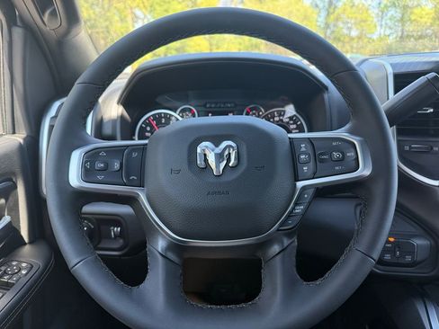 New 2026 RAM 2500 Big Horn AWD/4WD image 21