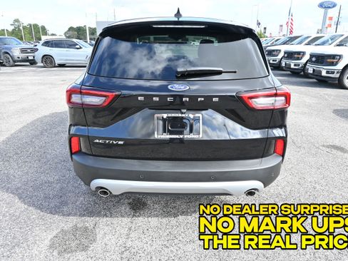 New 2026 Ford Escape Active w/ Tech Pack #1 FWD image 4