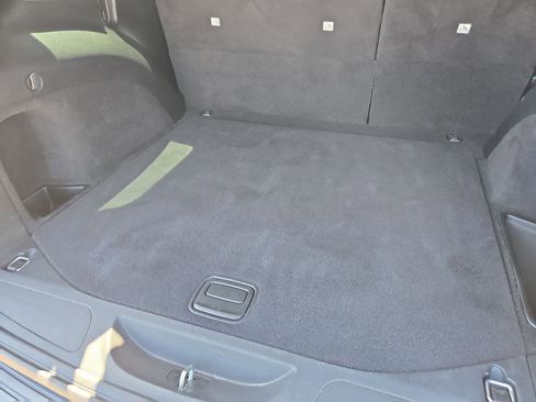 Used 2019 Jeep Grand Cherokee Altitude RWD image 32