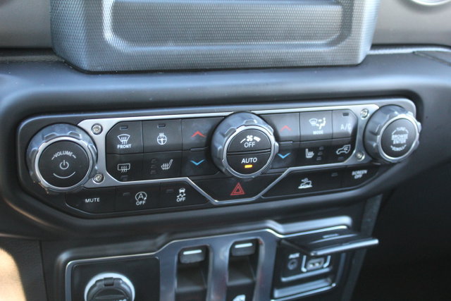 Used 2022 Jeep Wrangler Sport AWD/4WD image 19
