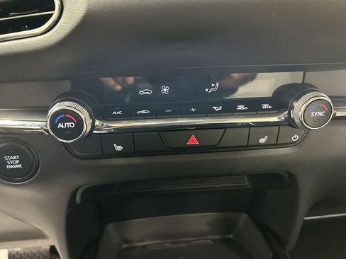 Certified 2025 MAZDA CX-30 AWD 2.5 S w/ Premium Package image 16