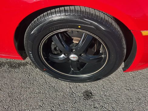 Used 2015 Chevrolet Camaro LS image 32