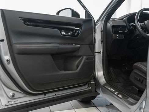 Used 2024 Honda CR-V Sport Touring image 38