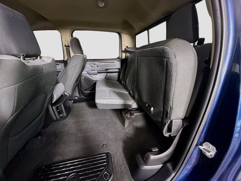 Used 2019 RAM 1500 Big Horn AWD/4WD image 25