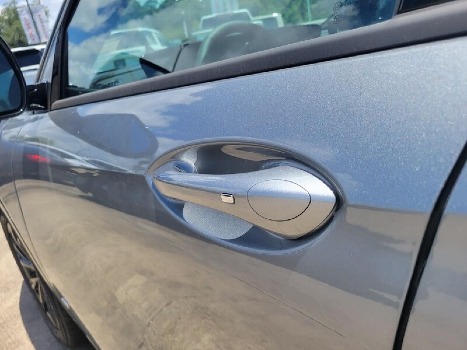 New 2026 Buick Envista Sport Touring w/ Convenience I Package FWD image 9
