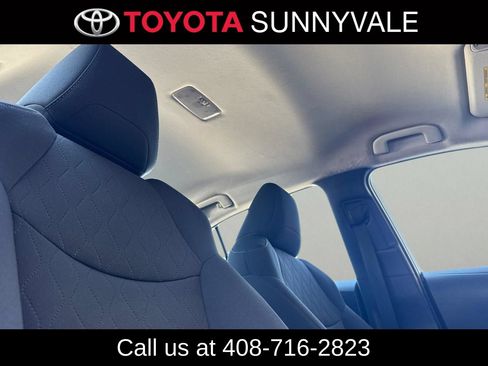 Used 2020 Toyota Corolla LE FWD image 20