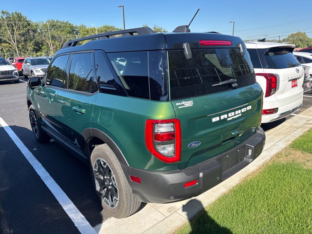 Used 2025 Ford Bronco Sport Outer Banks w/ Outer Banks Tech Package+ AWD/4WD image 3