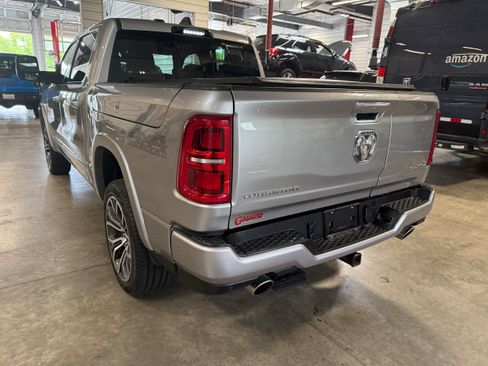 Certified 2025 RAM 1500 Tungsten w/ Off Road Group AWD/4WD image 31
