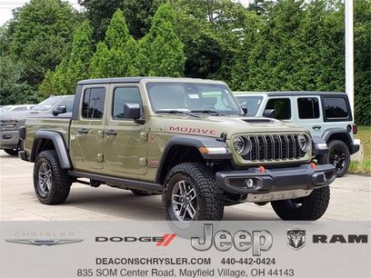 New 2025 Jeep Gladiator Mojave w/ Convenience Group