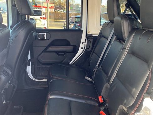 Used 2021 Jeep Wrangler Unlimited Rubicon image 14