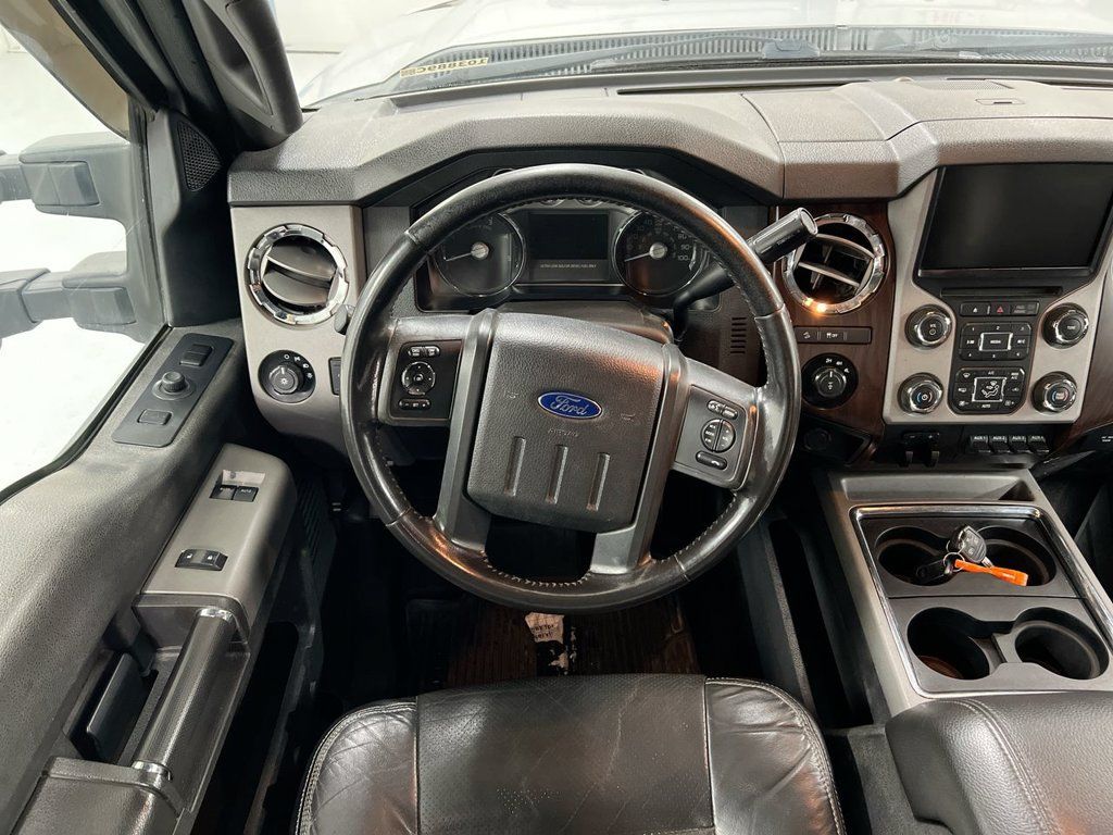 Used 2014 Ford F250 Lariat w/ Chrome Package AWD/4WD image 11