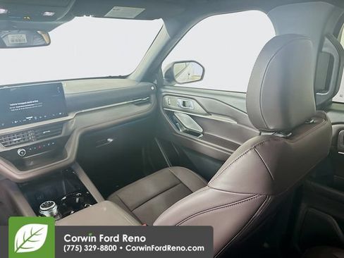 New 2026 Ford Explorer Platinum AWD/4WD image 23