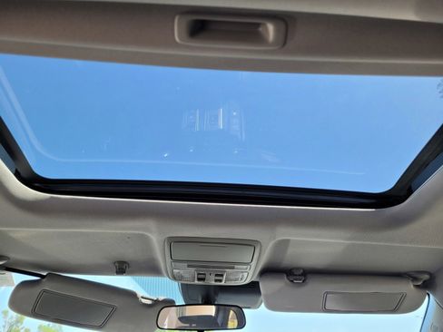 Used 2021 Honda CR-V EX image 19