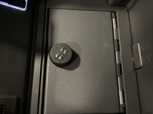 New 2026 Chevrolet Silverado 2500 ZR2 image 41