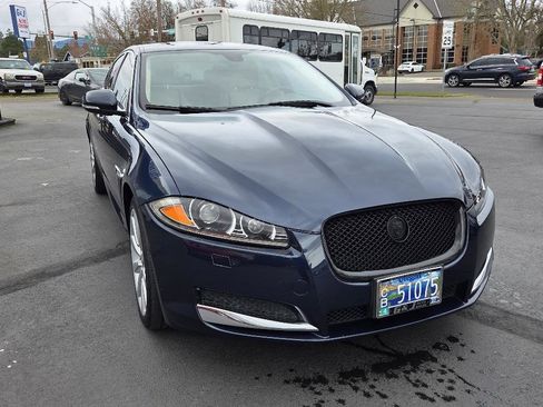 Used 2013 Jaguar XF 3.0 image 4