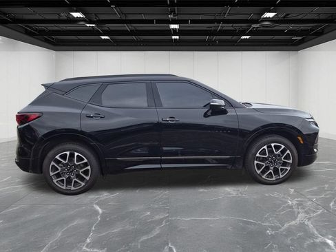 Used 2023 Chevrolet Blazer RS w/ Enhanced Convenience Package AWD/4WD image 6