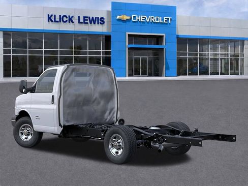 New 2026 Chevrolet Express 3500 w/ Power Convenience Package RWD image 3