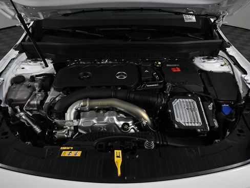 New 2026 Mercedes-Benz GLB 250 image 33