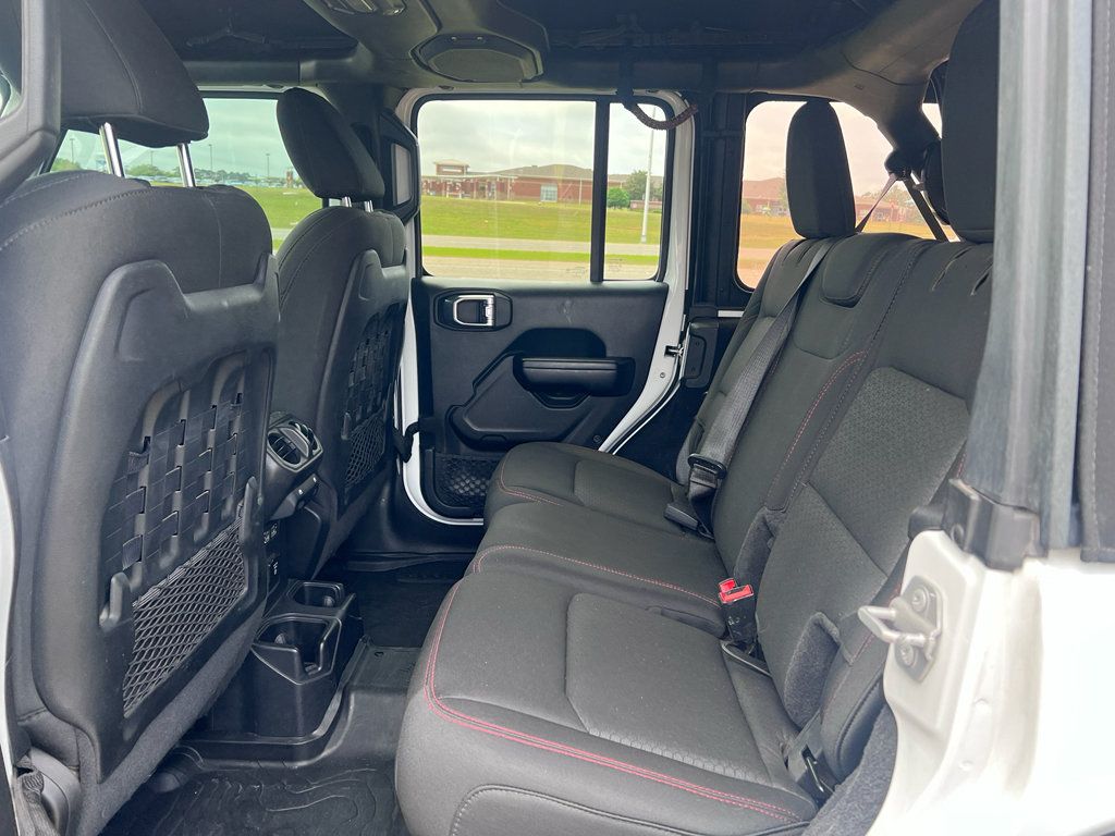 Used 2021 Jeep Wrangler Unlimited Rubicon AWD/4WD image 12