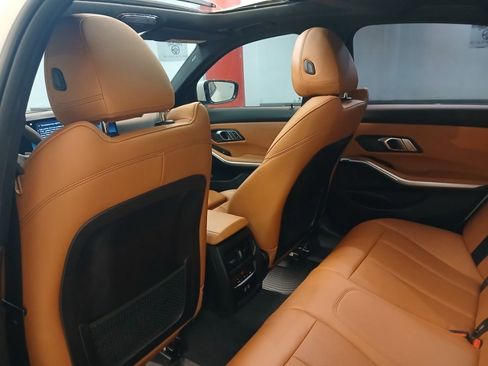 Used 2023 BMW 330i xDrive 330i xDrive w/ Driving Assistance Package image 18