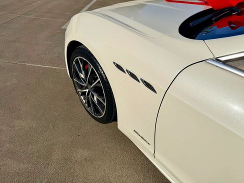 Used 2019 Maserati Ghibli GranLusso RWD image 21