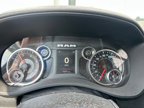 Used 2019 RAM 2500 Tradesman w/ Towing Technology Group AWD/4WD image 6