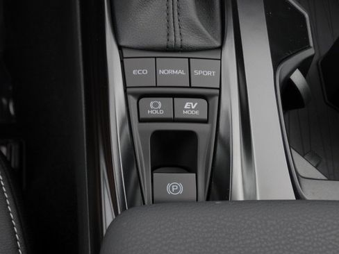 New 2026 Toyota Camry SE image 25