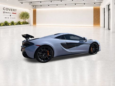 Used 2018 McLaren 570S Spider RWD image 12