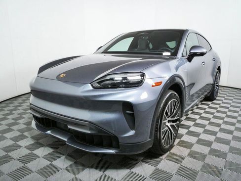 New 2026 Porsche Cayenne S AWD/4WD image 1