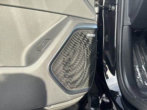 New 2026 Buick Enclave Sport Touring w/ Power Package image 19