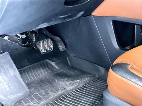 Used 2023 Nissan Pathfinder Platinum w/ Cargo Package image 22