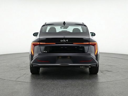 Used 2025 Kia K4 LXS image 7