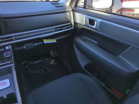 New 2026 Hyundai Santa Fe SE image 15