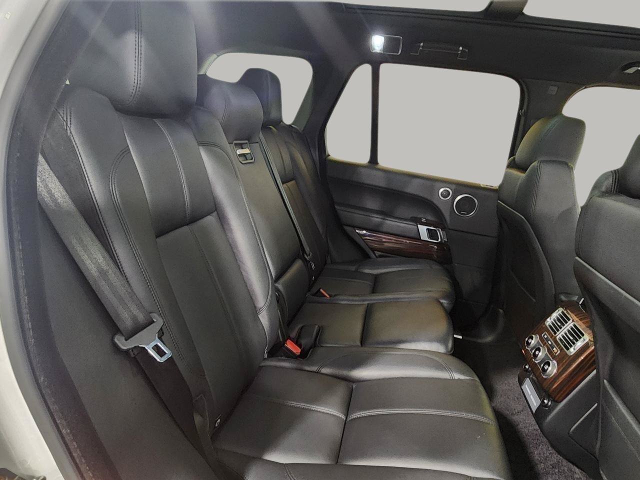 Used 2017 Land Rover Range Rover AWD/4WD image 23