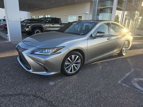 Used 2020 Lexus ES 350 w/ Accessory Package 2 FWD image 1