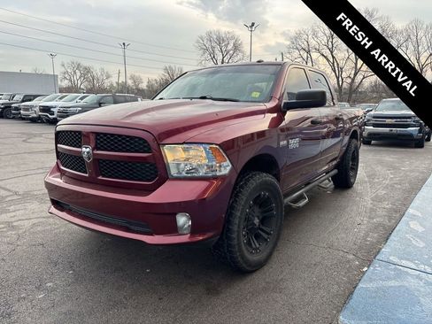 Used 2018 RAM 1500 Express w/ Express Value Package image 4