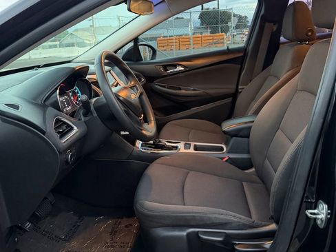 Used 2016 Chevrolet Cruze LS image 12