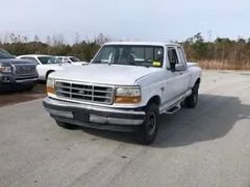 Used 1994 Ford F150 XL image 2