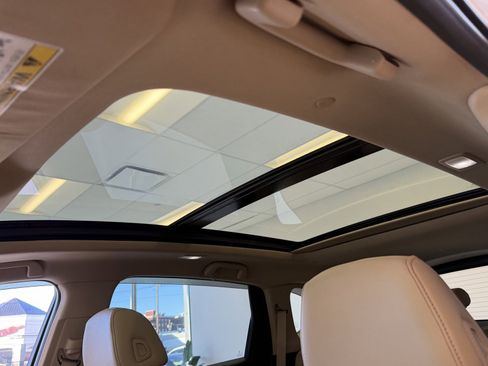 Used 2021 Acura RDX AWD image 32