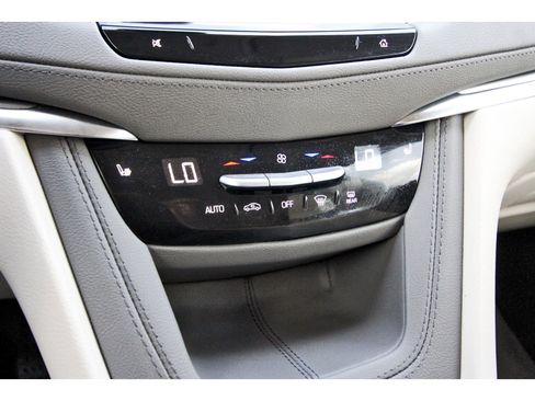 Used 2025 Cadillac XT5 Premium Luxury w/ LPO, Floor Liner Package image 28